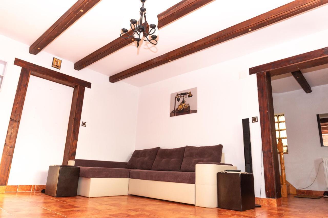 Casa Ursului Bujoreni Exterior foto